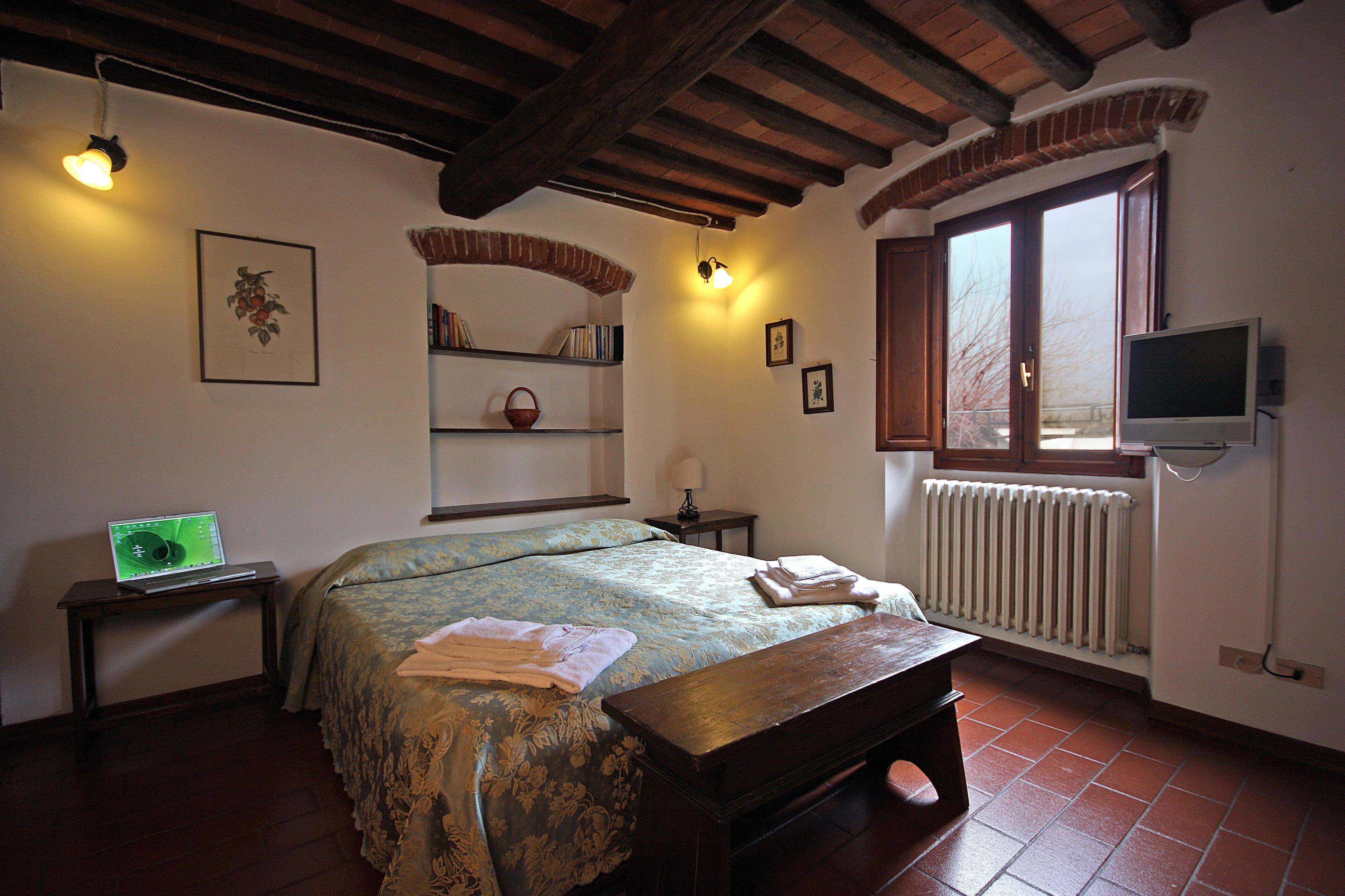 Tenuta Il Burchio Incisa in Val d'Arno Luaran gambar